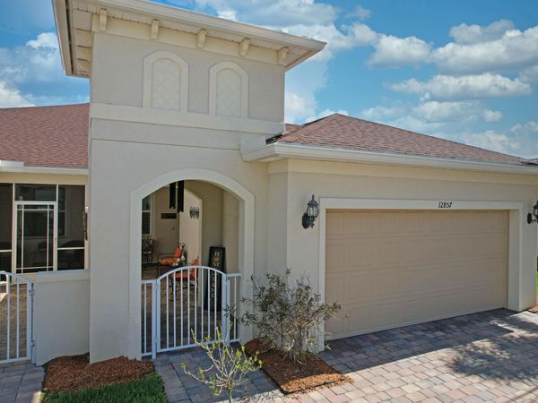 12857 SW Gingerline Drive, Port St. Lucie, FL 34987
