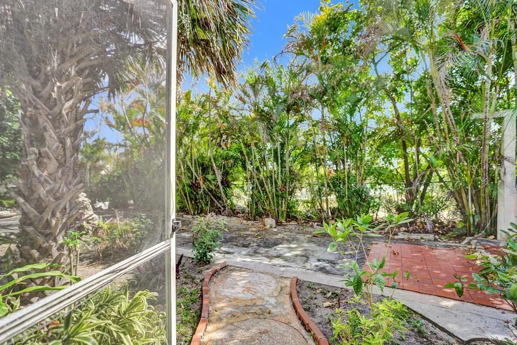 1004 SE 11th Street, Deerfield Beach, FL 33441 Photo