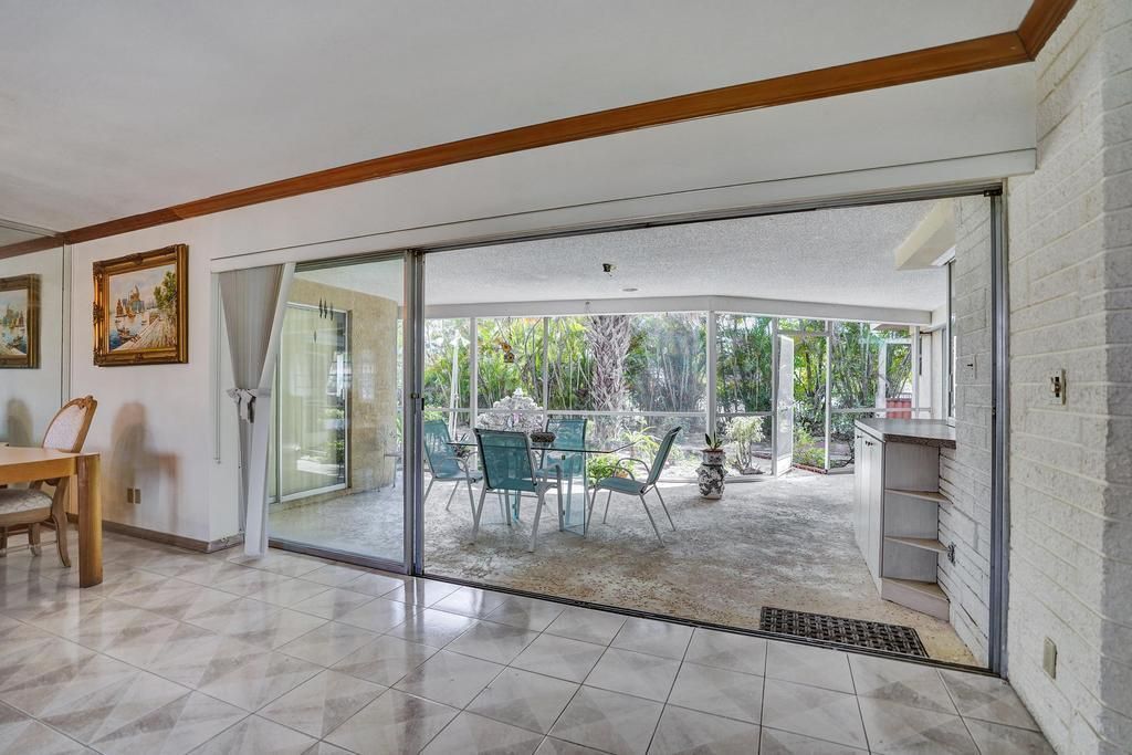 1004 SE 11th Street, Deerfield Beach, FL 33441 Photo