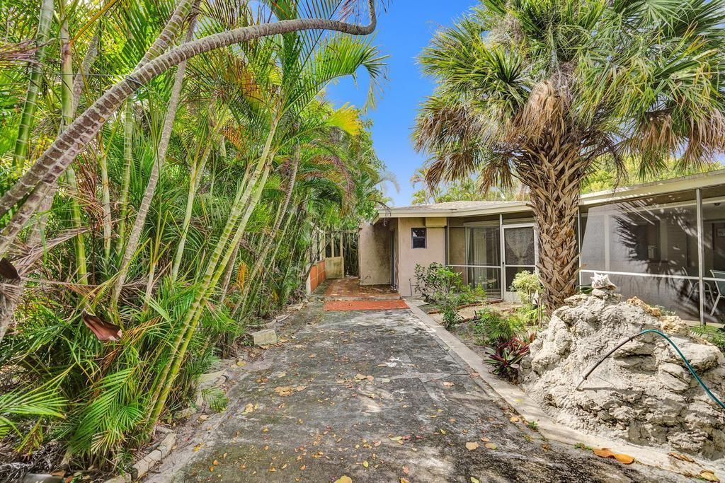 1004 SE 11th Street, Deerfield Beach, FL 33441 Photo