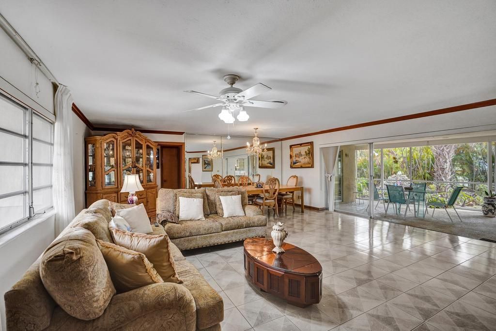 1004 SE 11th Street, Deerfield Beach, FL 33441 Photo