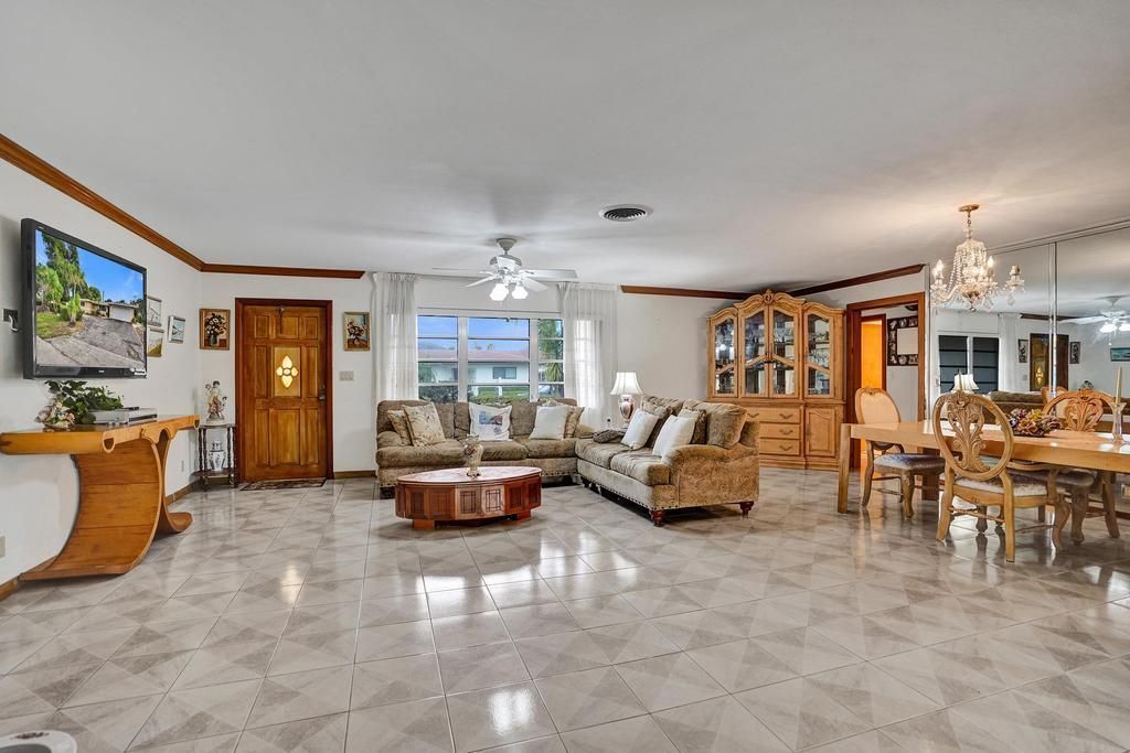 1004 SE 11th Street, Deerfield Beach, FL 33441 Photo