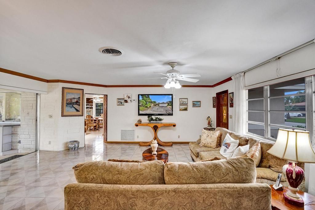 1004 SE 11th Street, Deerfield Beach, FL 33441 Photo