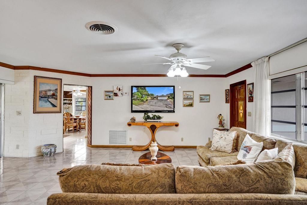 1004 SE 11th Street, Deerfield Beach, FL 33441 Photo