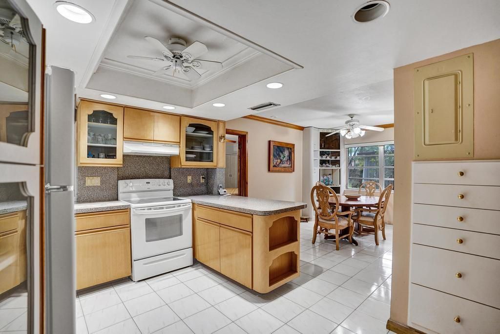 1004 SE 11th Street, Deerfield Beach, FL 33441 Photo