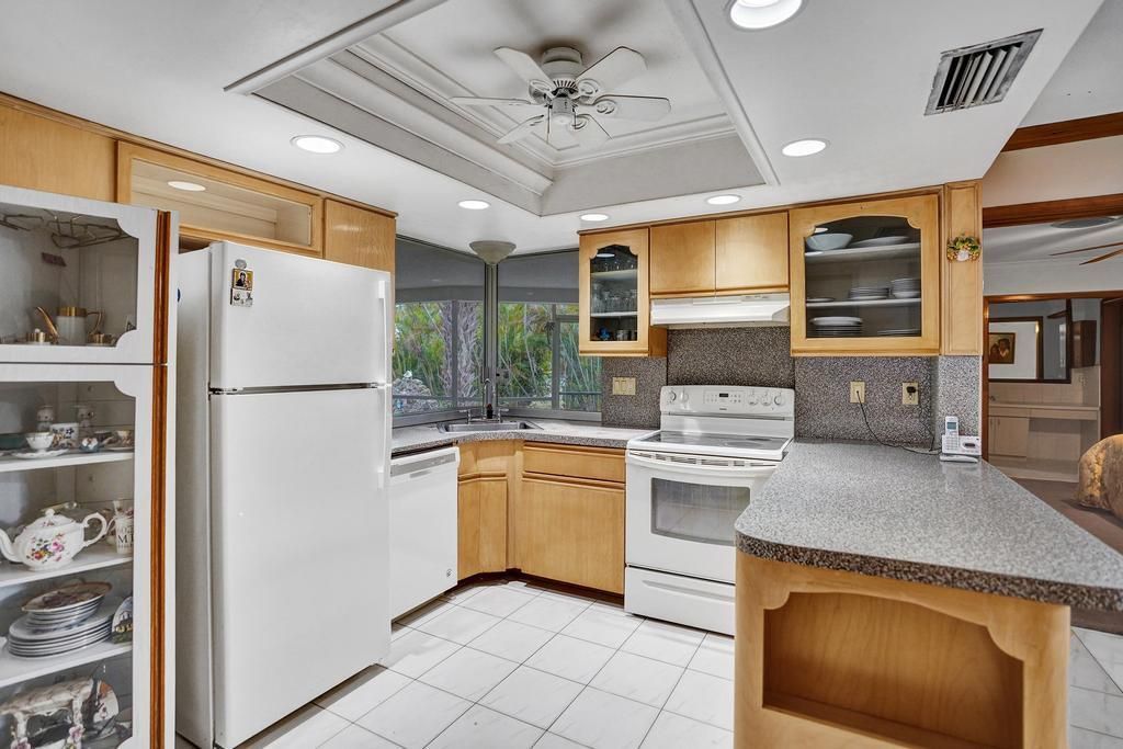 1004 SE 11th Street, Deerfield Beach, FL 33441 Photo