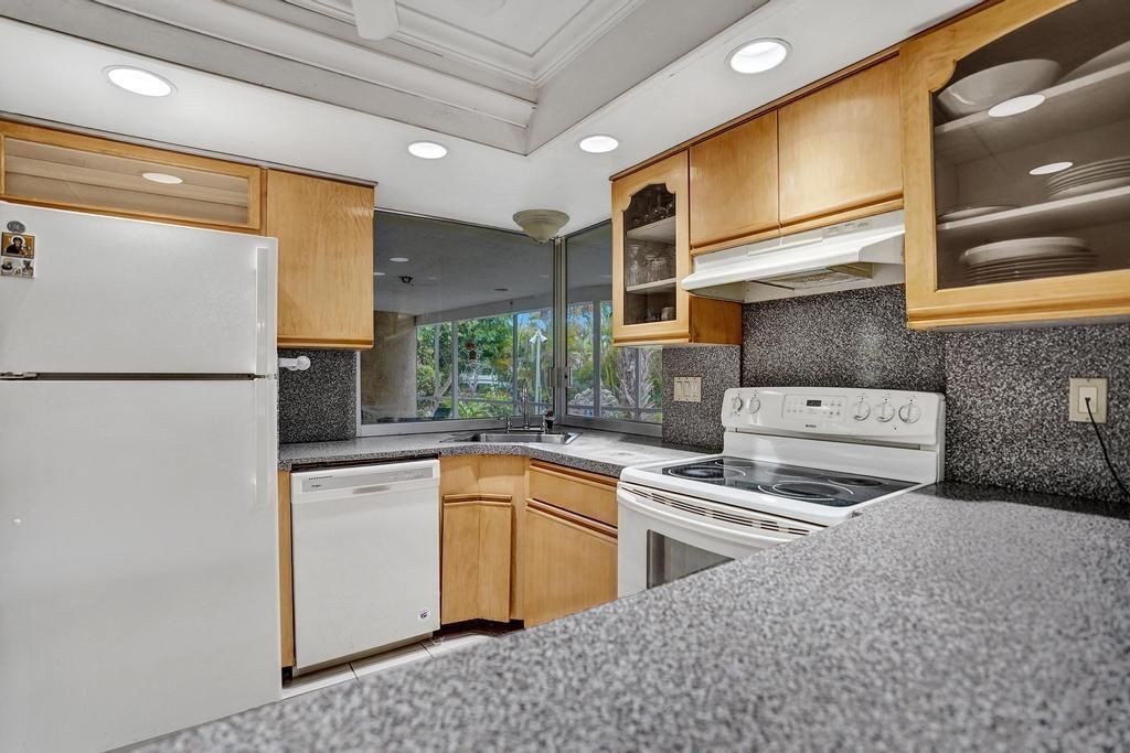 1004 SE 11th Street, Deerfield Beach, FL 33441 Photo