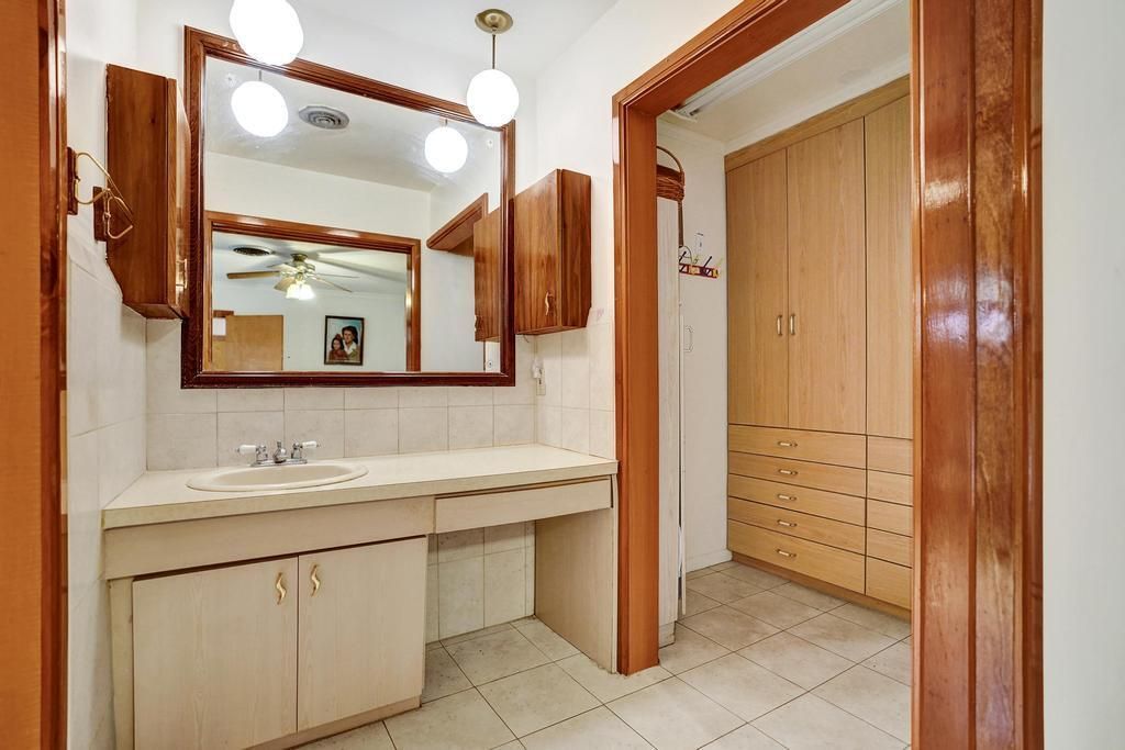 1004 SE 11th Street, Deerfield Beach, FL 33441 Photo