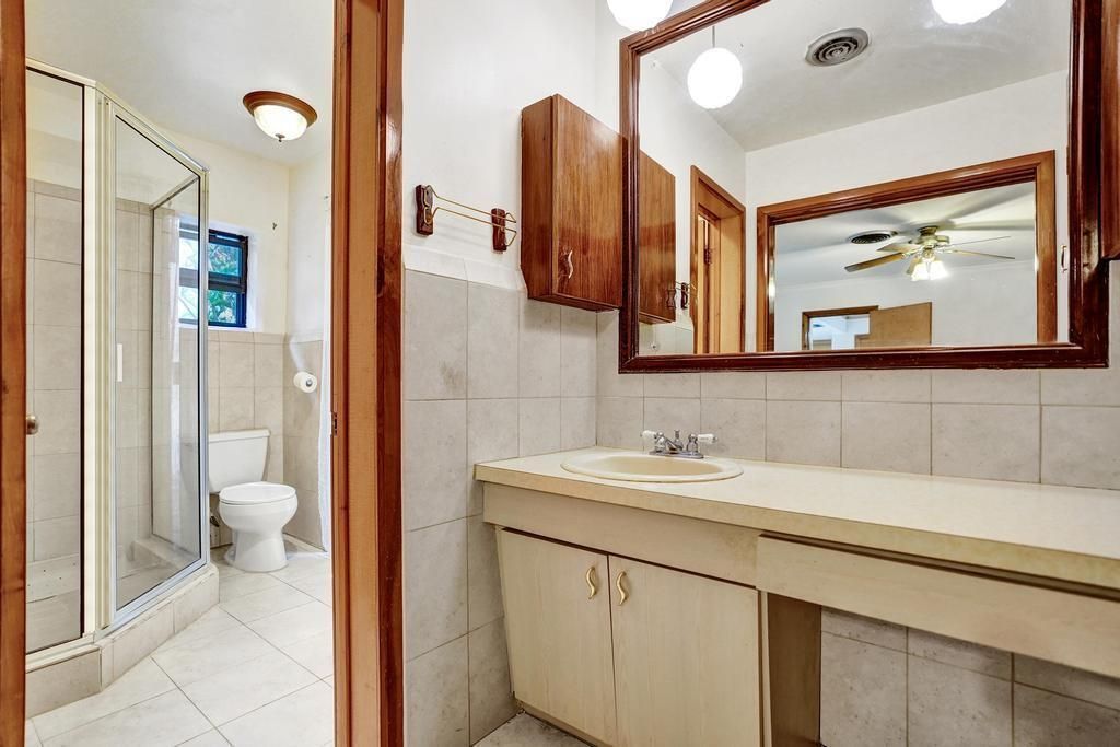 1004 SE 11th Street, Deerfield Beach, FL 33441 Photo