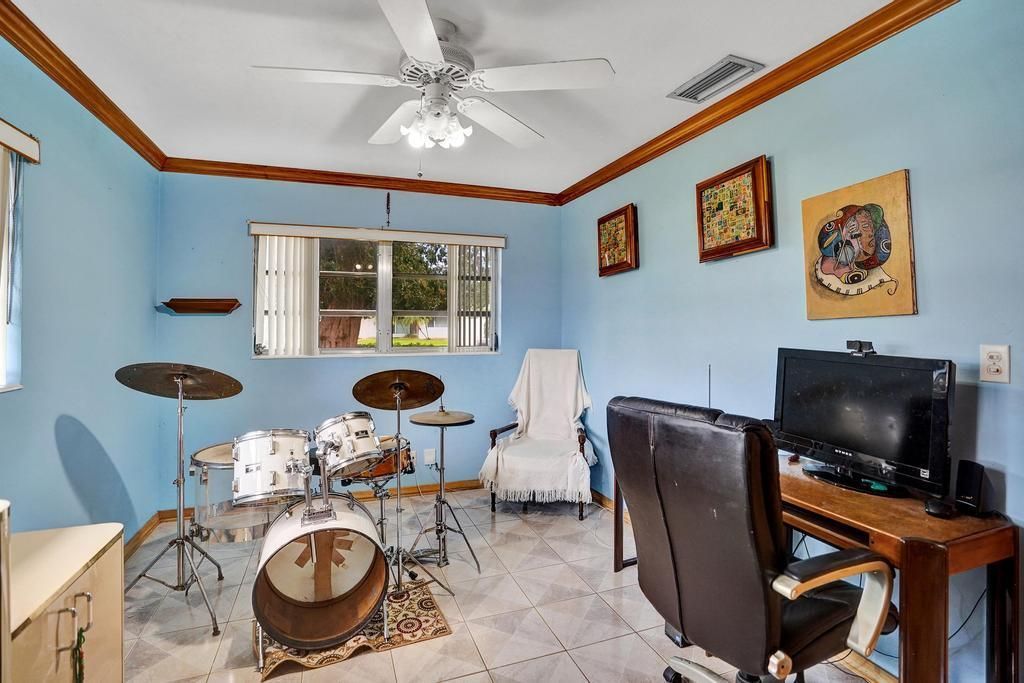1004 SE 11th Street, Deerfield Beach, FL 33441 Photo