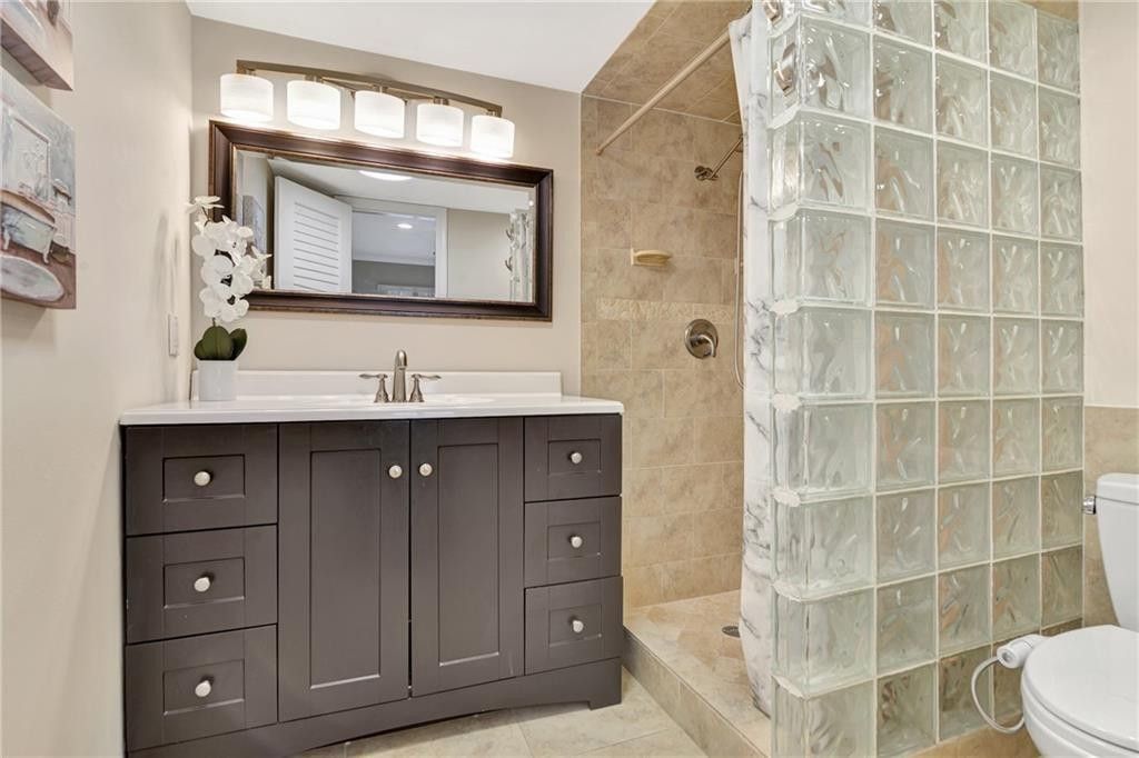 3201 NE 36th Street, Unit 17, Fort Lauderdale, FL 33308 Photo