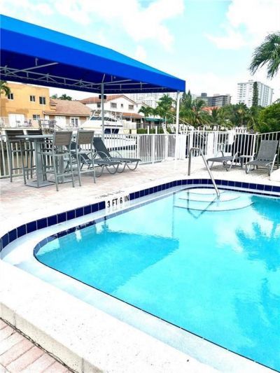 3201 NE 36th Street, Unit 17, Fort Lauderdale, FL 33308 Photo