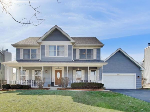 850 Tartans Drive, West Dundee, IL 60118