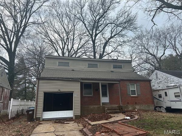 253 S Barat Avenue , Ferguson, MO 63135