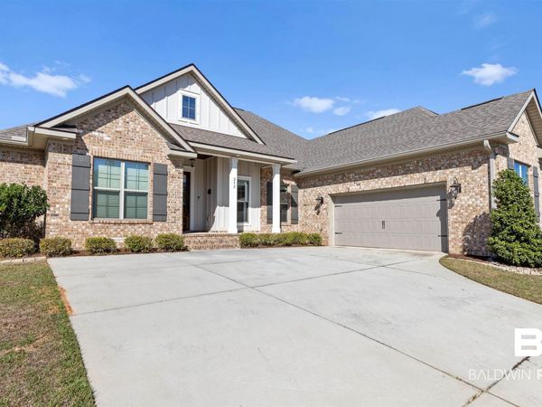252 Garrison Boulevard, Fairhope, AL 36532