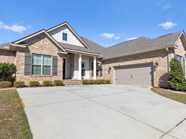 252 Garrison Boulevard, Fairhope, AL 36532
