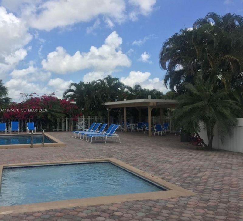 1971 NW 96th Ter , Unit 9F, Pembroke Pines, FL 33024 Photo