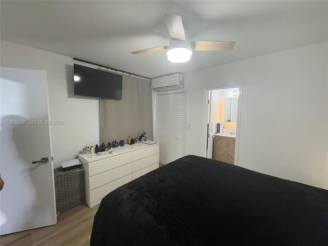 2276 SW 2nd St, Unit 2276, Miami, FL 33135 Photo