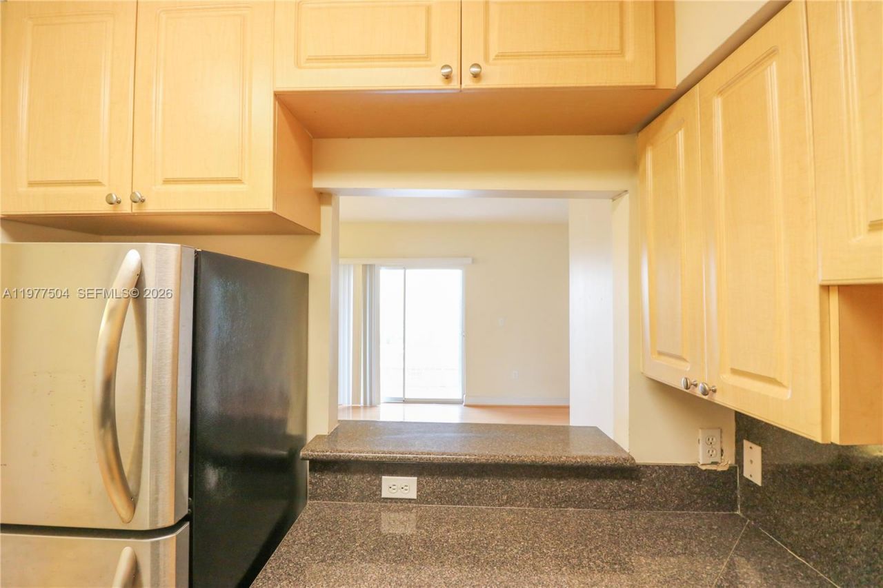 134 SW 7th Ave , Unit 403, Miami, FL 33130 Photo