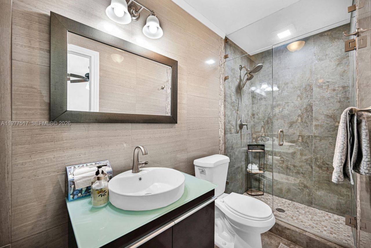 7700 SW 139th Ter , Palmetto Bay, FL 33158 Photo