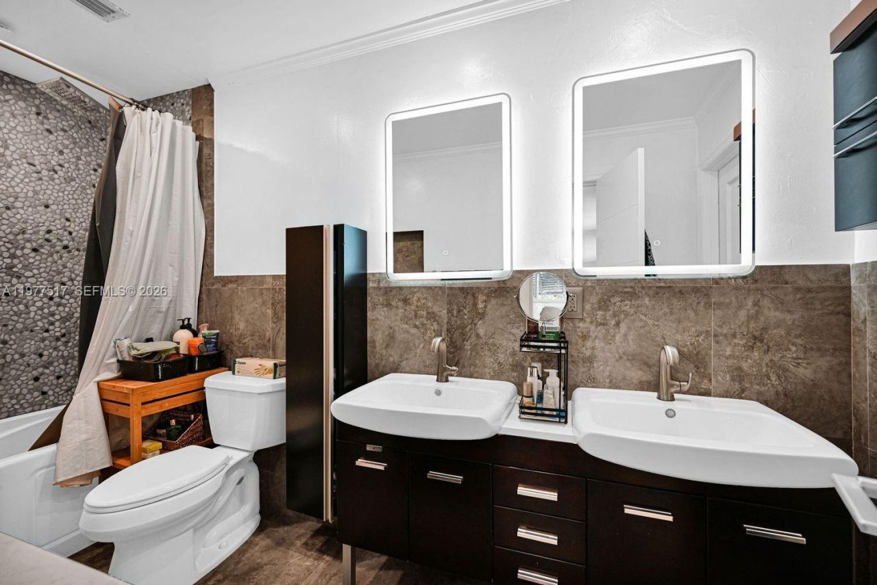 7700 SW 139th Ter , Palmetto Bay, FL 33158 Photo