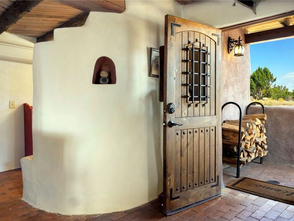 27 San Marcos Road W, Santa Fe, NM 87508
