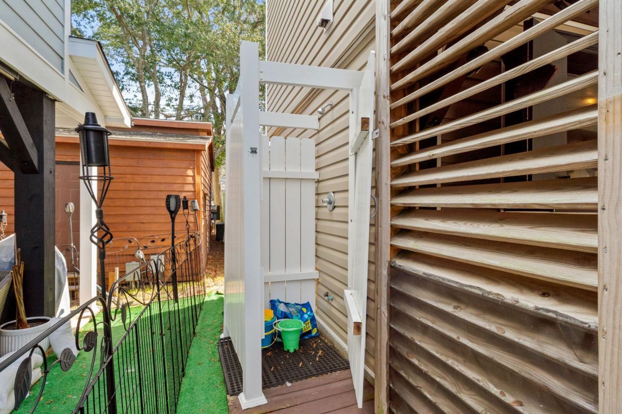 6001 - 1803 S Kings Hwy. Photo 36