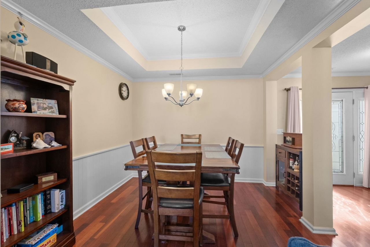 1008 Liriope Ln. Photo 15