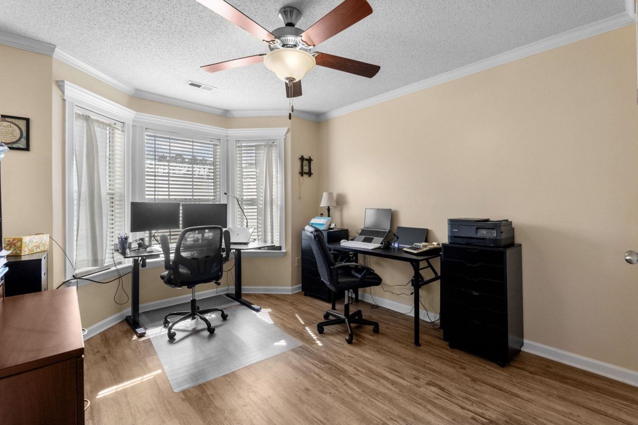 1008 Liriope Ln. Photo 25