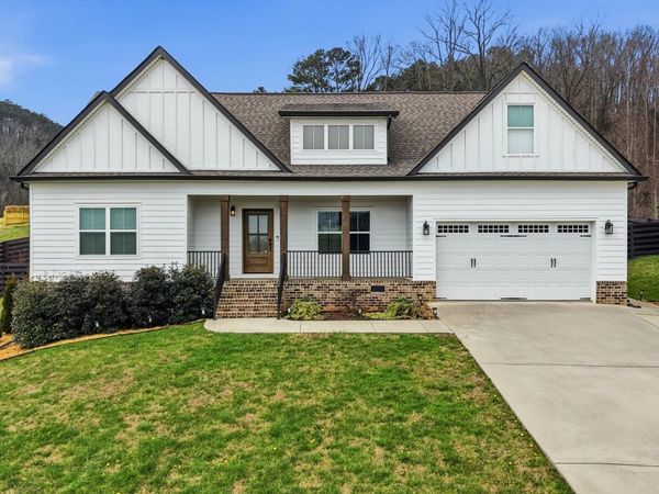315 Windy Hill Drive, Rocky Face, GA 30740