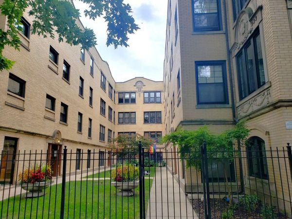 5619 N Wayne Avenue, Unit 2F, Chicago, IL 60660