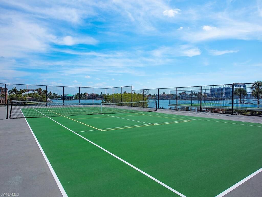 9811 Gulf Shore Dr, Unit 101, Naples, FL 34108 Photo