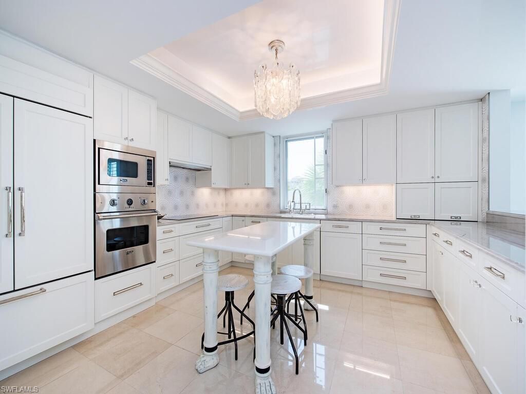 9811 Gulf Shore Dr, Unit 101, Naples, FL 34108 Photo