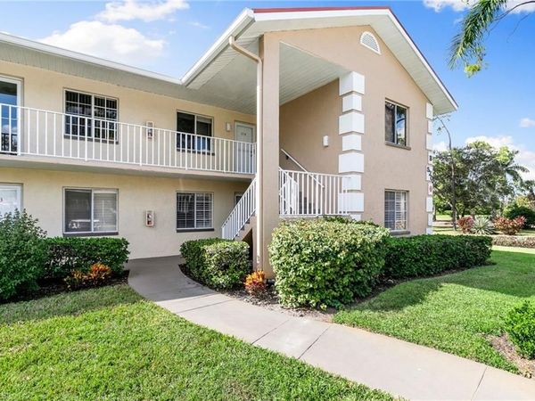520 Augusta BLVD, Unit B204, NAPLES, FL 34113