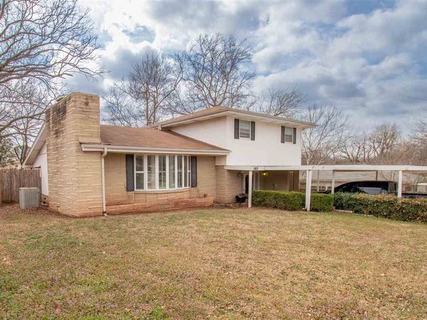 1015 W Liberty Avenue, Stillwater, OK 74075