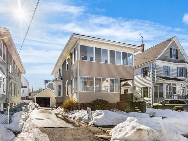 267-269 Farrington St, Quincy, MA 02170