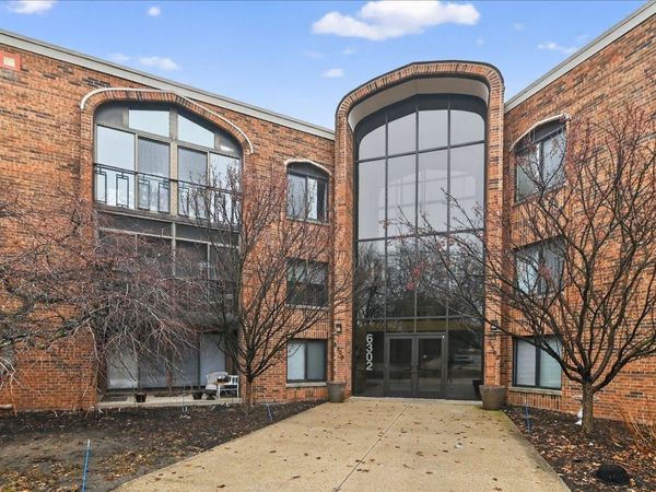 6302 Mineral Point Road, Unit 306, Madison, WI 53705