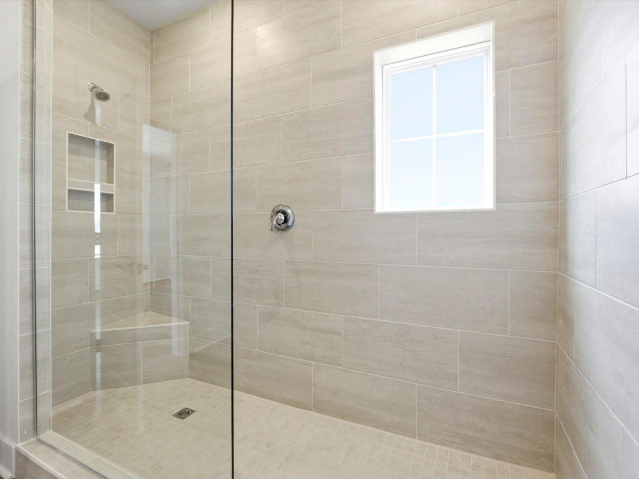 403 Radiant Blue Way Photo 16