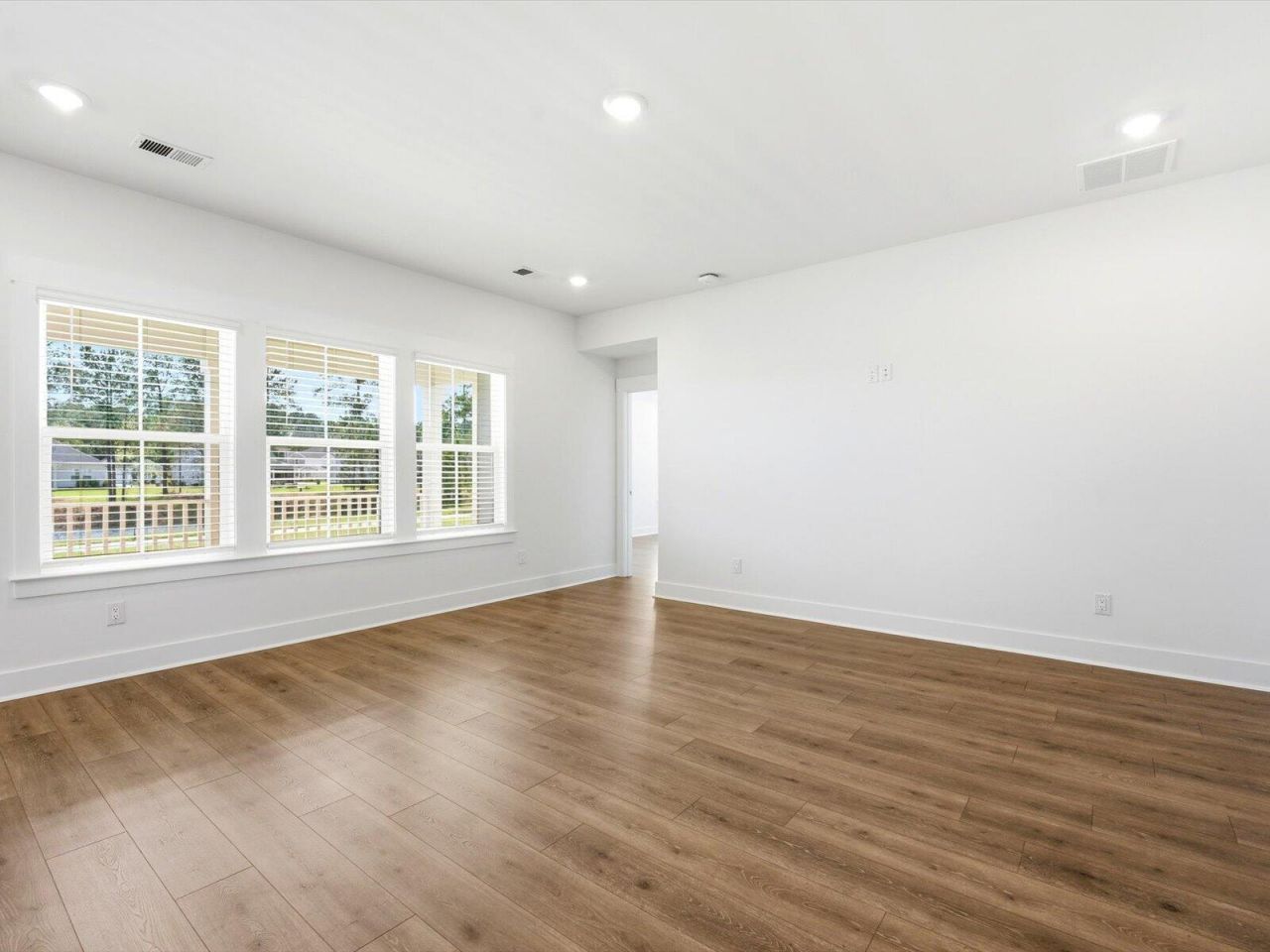 403 Radiant Blue Way Photo 5