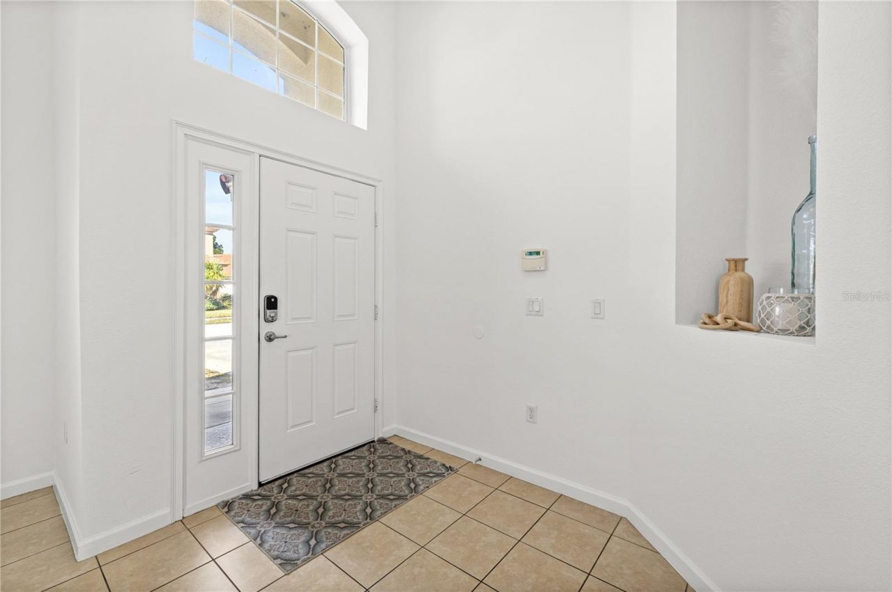 410 Viola Drive, Davenport, FL 33837 Photo