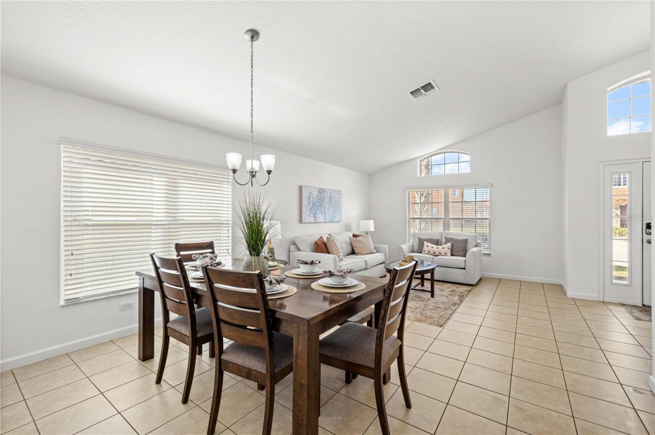 410 Viola Drive, Davenport, FL 33837 Photo