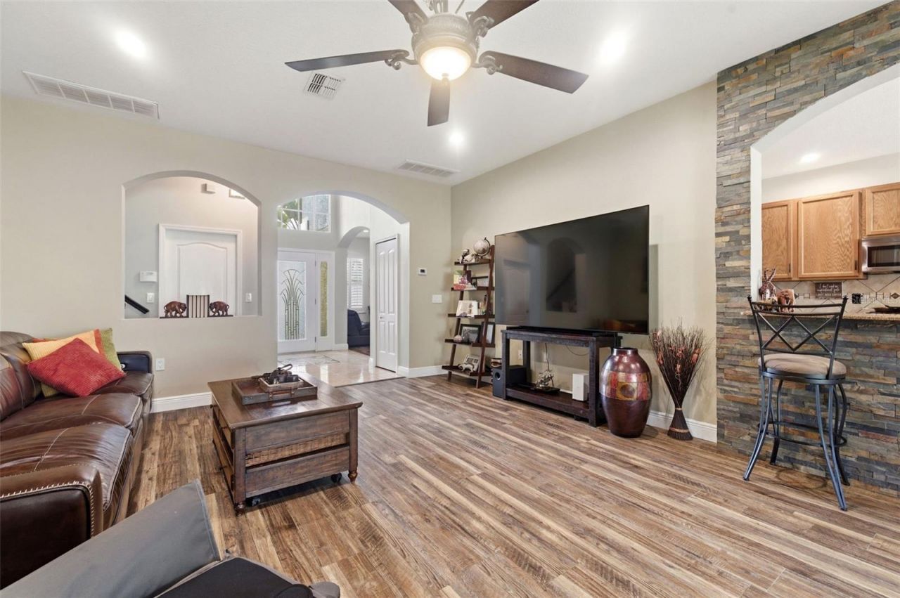 8131 Lucidul Court, Trinity, FL 34655 Photo