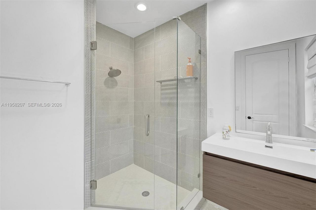 17529 Middlebrook Way , Boca Raton, FL 33496 Photo