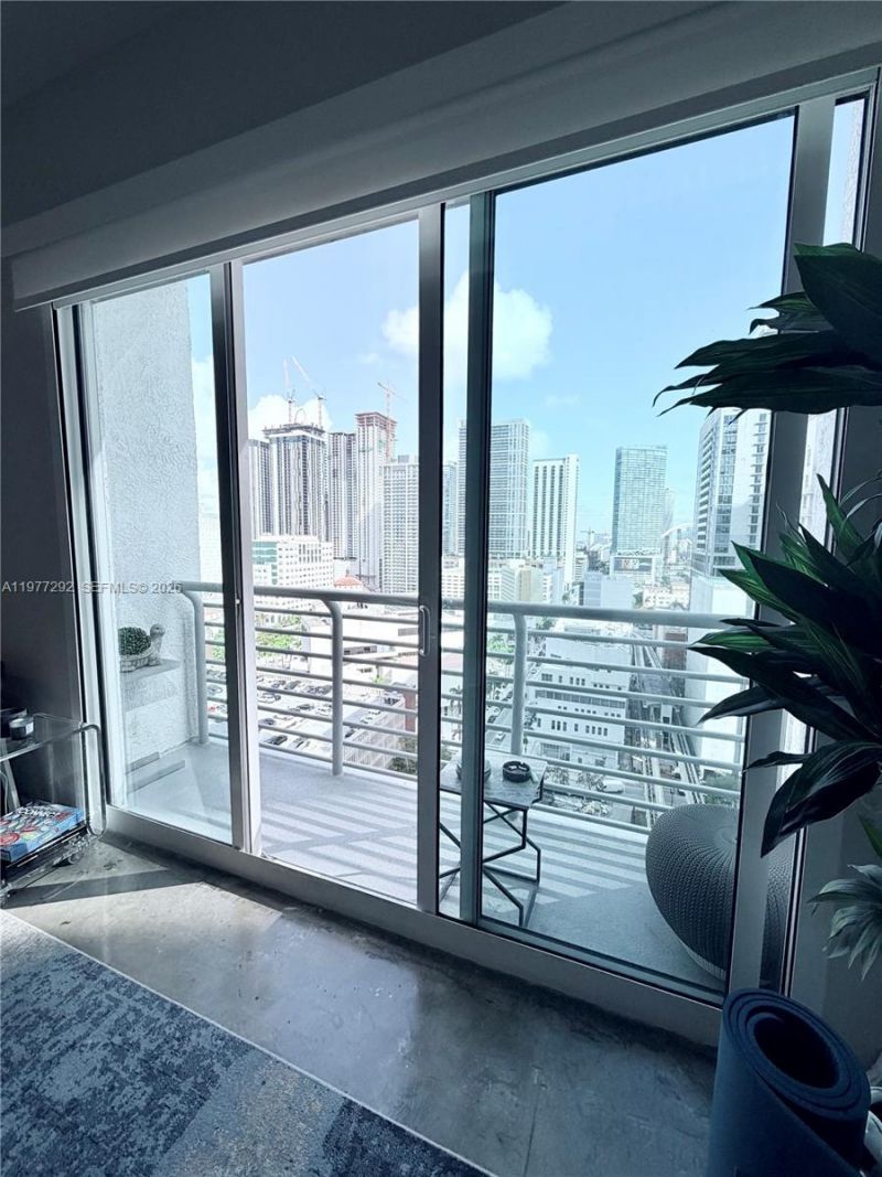 133 NE 2nd Ave , Unit 2009, Miami, FL 33132 Photo