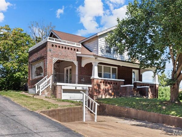 215 Carson Road , Ferguson, MO 63135