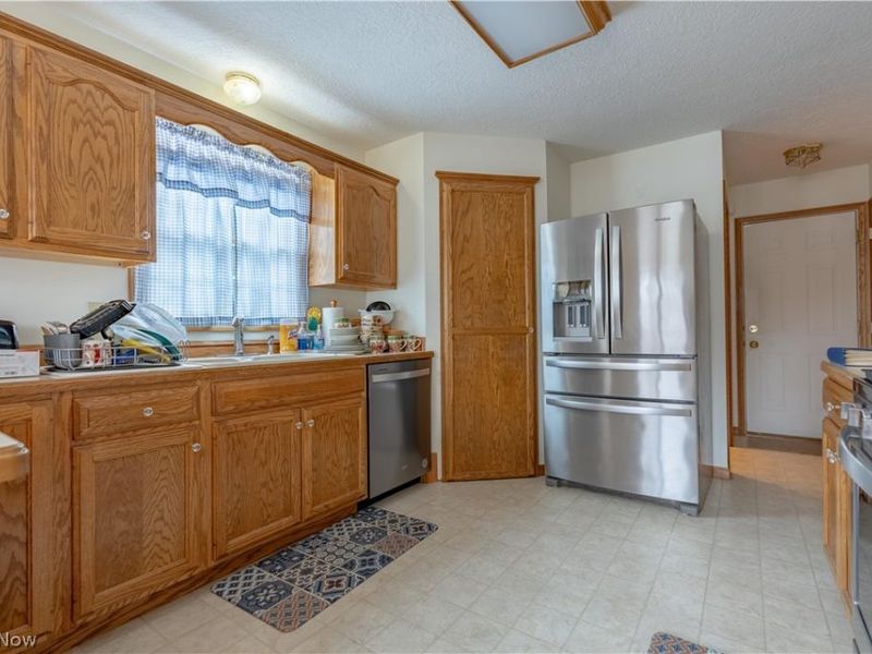 4044 Cinwood Street NW, Massillon, OH 44646 Photo 17