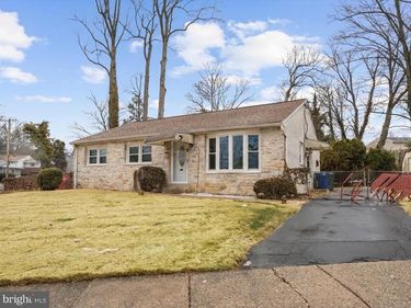2665 FOX AVENUE, ABINGTON, PA 19001