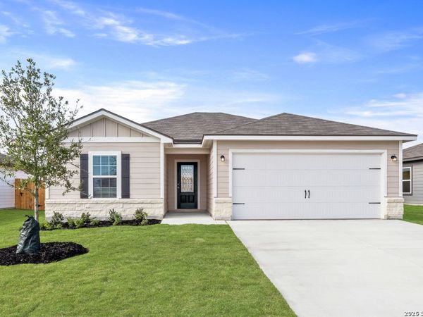 16120 Farmer, Lytle, TX 78052