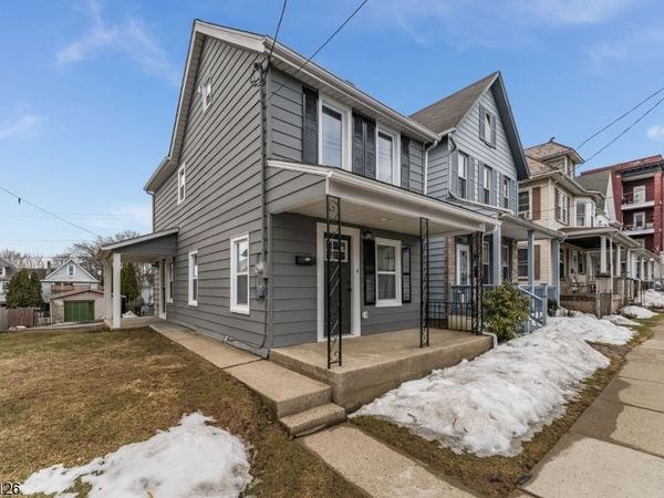 52 Lewis St, Phillipsburg, NJ 08865