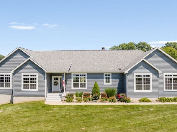 7395 E Hudson Pointe Lane, New Carlisle, IN 46552